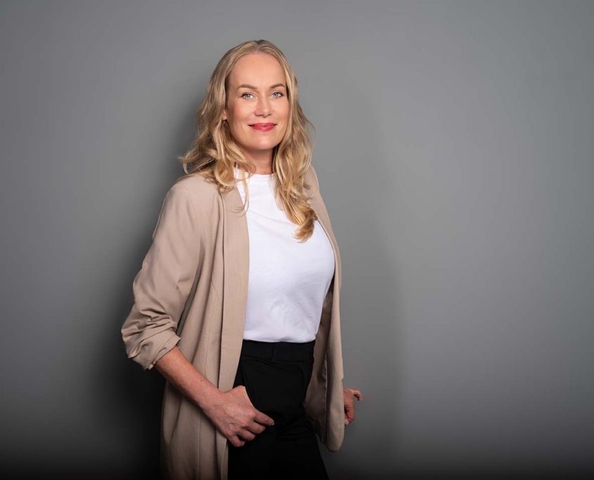 Coza_250901_134361-Edit-Edit-julia