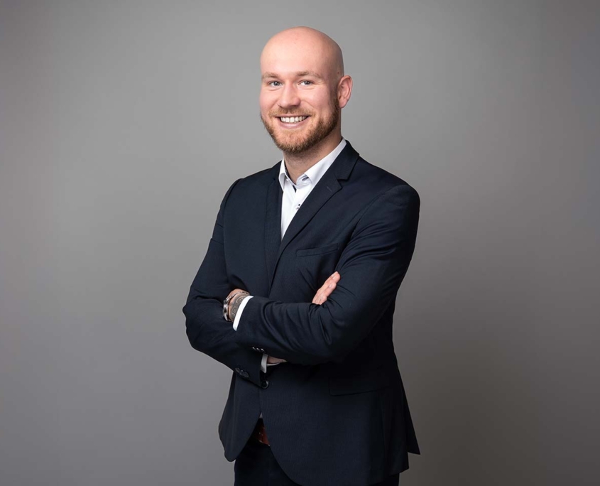 Coza_250901_134392-Edit-Edit-jannis